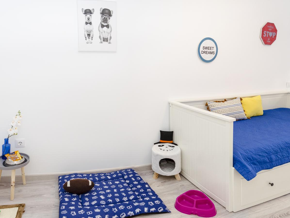 ApartUP Viveros Pets Valencia Exteriör bild