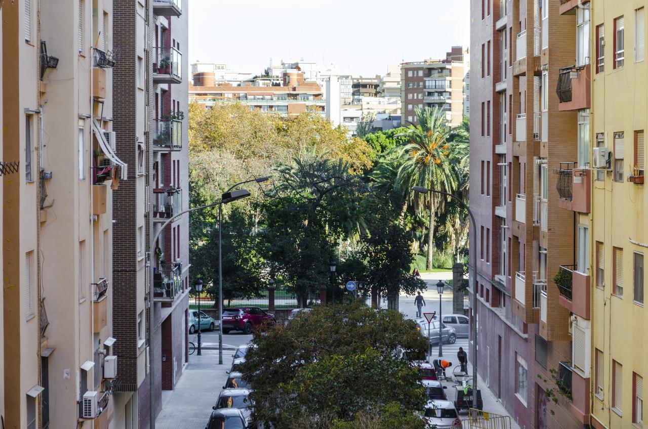 ApartUP Viveros Pets Valencia Exteriör bild