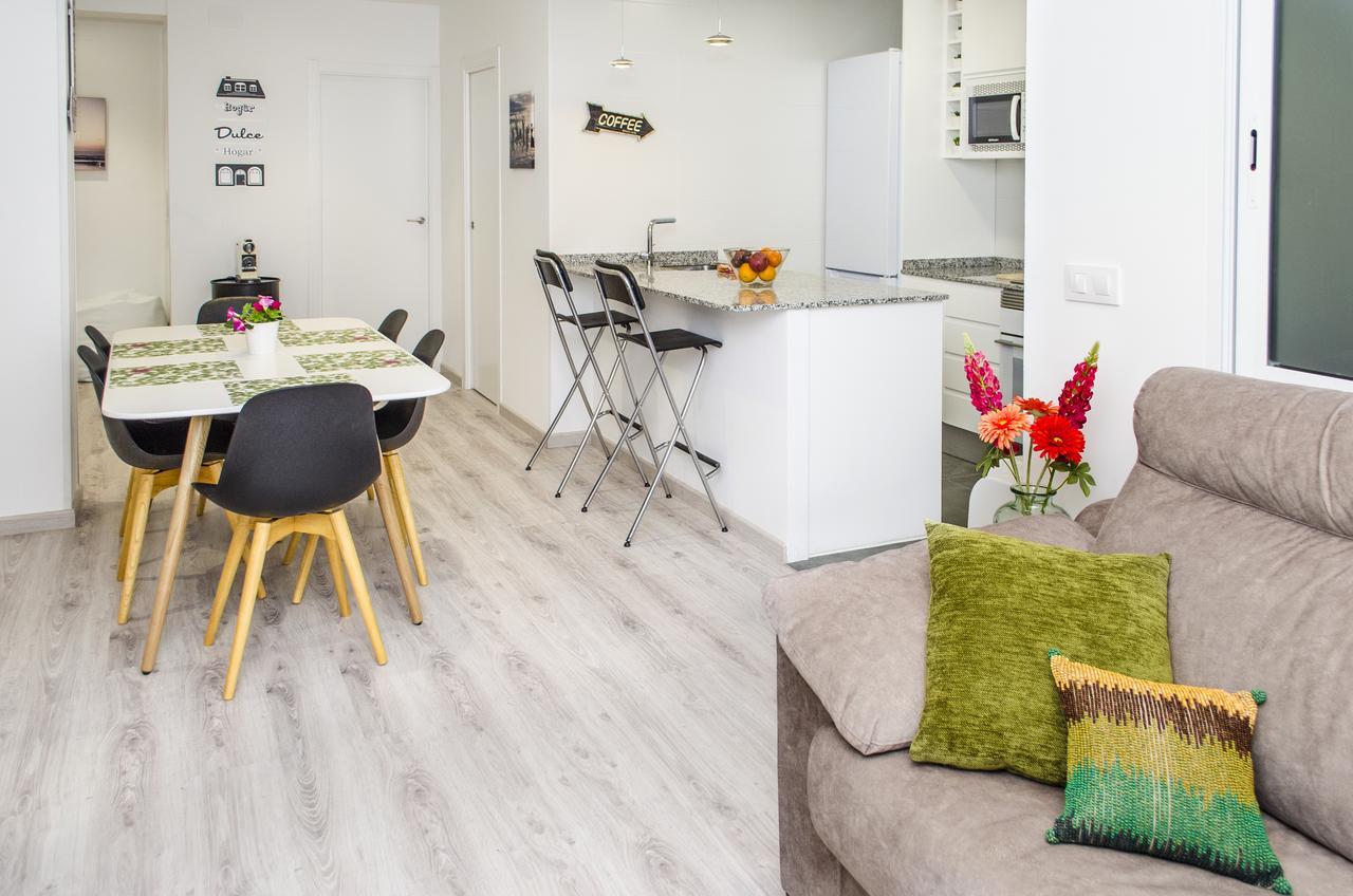 ApartUP Viveros Pets Valencia Exteriör bild